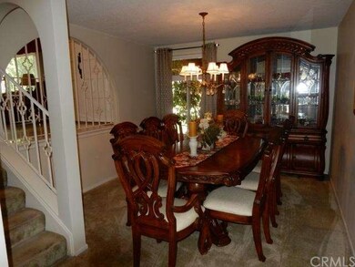 There's that great Dining Room.