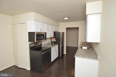 11310 Sperry Stream Way unit 136, Bowie, MD 20720 - photo 4