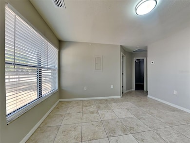 unlisted-address, Tampa, FL 33613 - photo 4