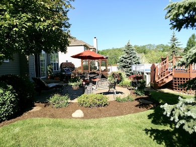 1127 Caledonia Ln, Crystal Lake, IL 60014 - photo 4