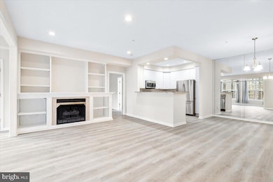 7708B Haynes Point Way unit 9B, Alexandria, VA 22315 - photo 3