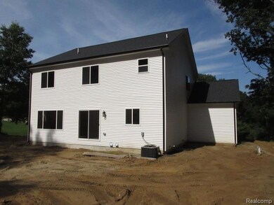 16085 Catalpa Way, Holly, MI 48442 - photo 4