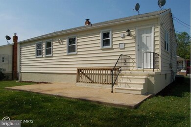 5912 Montgomery St, Gwynn Oak, MD 21207 - photo 3