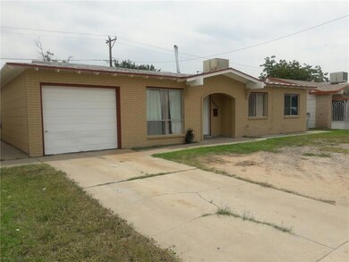 7937 Broadway Dr, El Paso, TX 79915 - photo 3