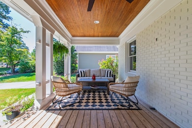 2517 Medway Dr, Raleigh, NC 27608 - photo 7