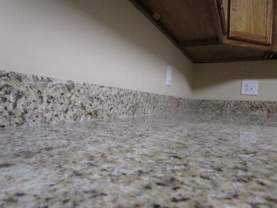 105 Holiday Blvd, Pineville, LA 71360 - photo 6