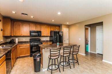 711 S. Porter Routh Pl Vail, AZ (03126)-