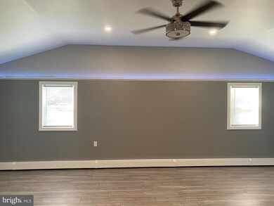 957 Manor Ln, Southampton, PA 18966 - photo 7