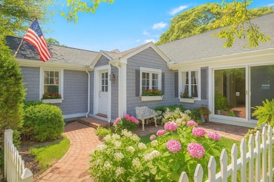 89 Swift Ave, Osterville, MA 02655 - photo 5