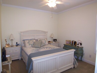 belleminaway8725_02