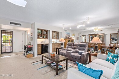 18851 N Mayan Dr, Sun City, AZ 85373 - photo 3