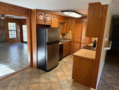 2300 Pinetree Ln NE, Conyers, GA 30012 - photo 6