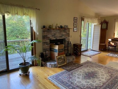 8 Devon Ln, Claremont, NH 03743 - photo 2