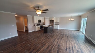 3929 Pensacola Dr, Hope Mills, NC 28348 - photo 5