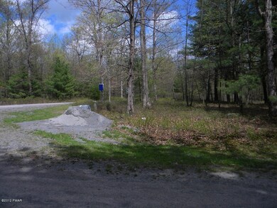 LOT 15 Moonbeam Cir, Palmyra Township, PA 18428 - photo 3