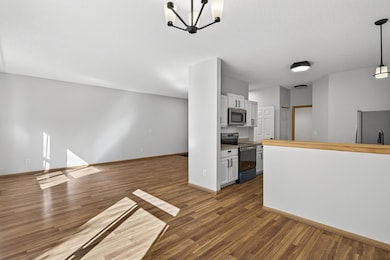 16363 Jamison Path, Lakeville, MN 55044 - photo 4