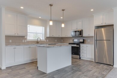 MCM_657_Gallery_Drive_Eaton_Rapids-11