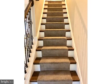 11 Comet Ct, Sewell, NJ 08080 - photo 4