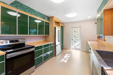 1520 W Beresford Ave, Deland, FL 32720 - photo 3