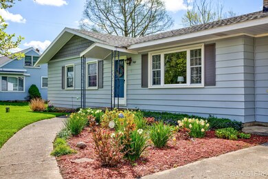 5-web-or-mls-1108-janice-st