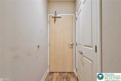 822 W Hamilton St unit 302, Allentown, PA 18101 - photo 6