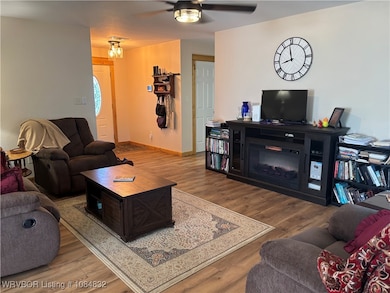 1402 Thompson Ln, Cedarville, AR 72932 - photo 5