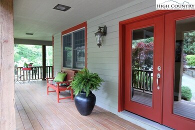 208 Artists Aly, Blowing Rock, NC 28605 - photo 4
