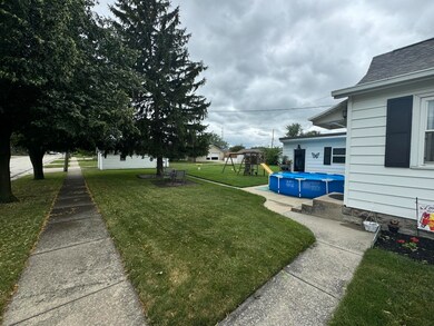 725 Armstrong St, Saint Marys, OH 45885 - photo 4