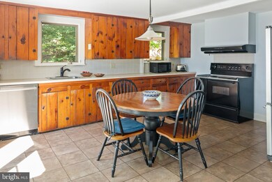 17 2nd St, Erwinna, PA 18920 - photo 6