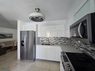 9987 Carr unit 101, Fajardo, PR 00738 - photo 2