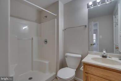 6981 Walker Mill Rd, Capitol Heights, MD 20743 - photo 7