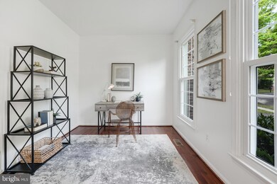 8917 Falls Farm Dr, Potomac, MD 20854 - photo 5