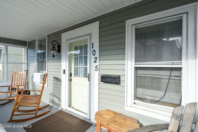 27-web-or-mls-1025-forest-rd