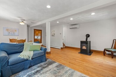 8 Adams St, Salem, MA 01970 - photo 4