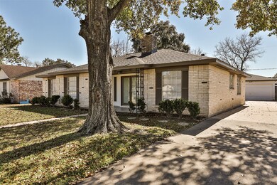 Driveway to double garage