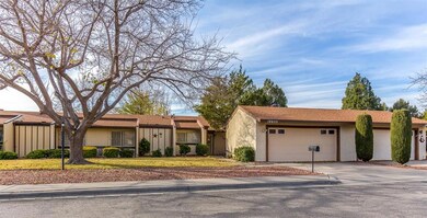 10653 Park View Cir, El Paso, TX 79935 - photo 2