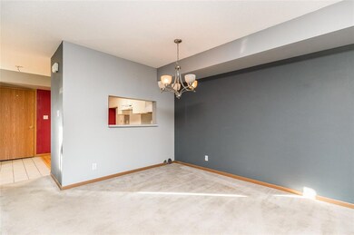 1280 Daleview Dr unit 4, Marion, IA 52302 - photo 6