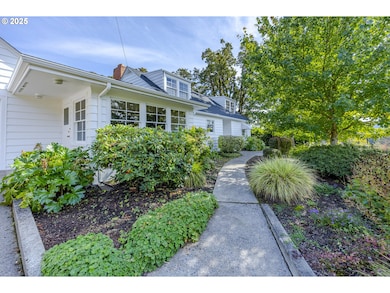 641 City View Blvd, Springfield, OR 97477 - photo 2