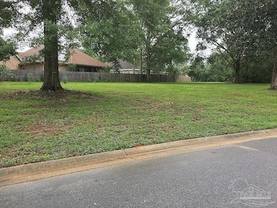 340 Swift Creek Dr, Cantonment, FL 32533 - photo 3