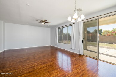 9)GREAT ROOM