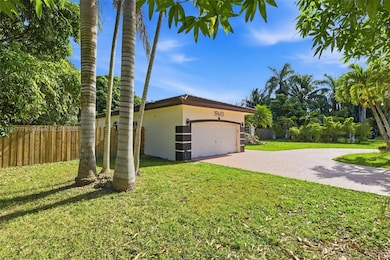 19601 SW 128th Ct, Miami, FL 33177 - photo 6