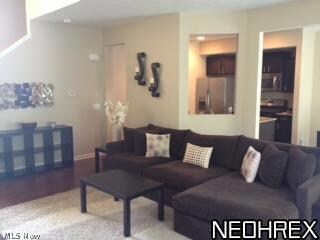 4050 Gardiner Run, Copley, OH 44321 - photo 4