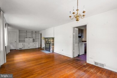 214 Sugartown Rd, Devon, PA 19333 - photo 6