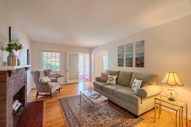 14 Porter Rd, Waltham, MA 02452 - photo 3