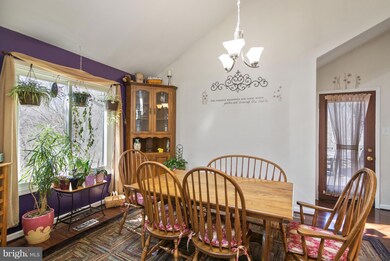 101 E E St, Brunswick, MD 21716 - photo 3