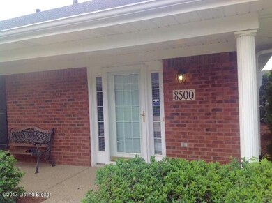 8500 Aspen Glen Way unit 8500, Louisville, KY 40228 - photo 2