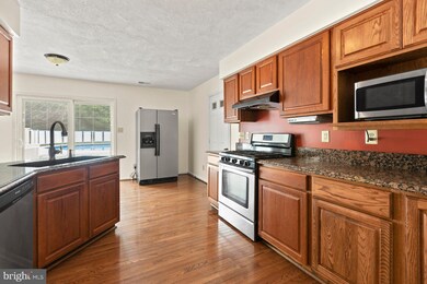 645 Miriam Ln, Lusby, MD 20657 - photo 3