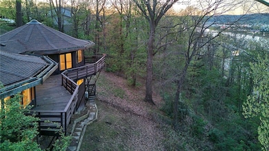 328 Mckinley Ave, Charleston, WV 25314 - photo 2