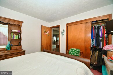 1720 Lynch Rd, Dundalk, MD 21222 - photo 3