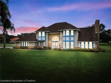 32 Meadowlake Cir N, Lake Placid, FL 33852 - photo 2